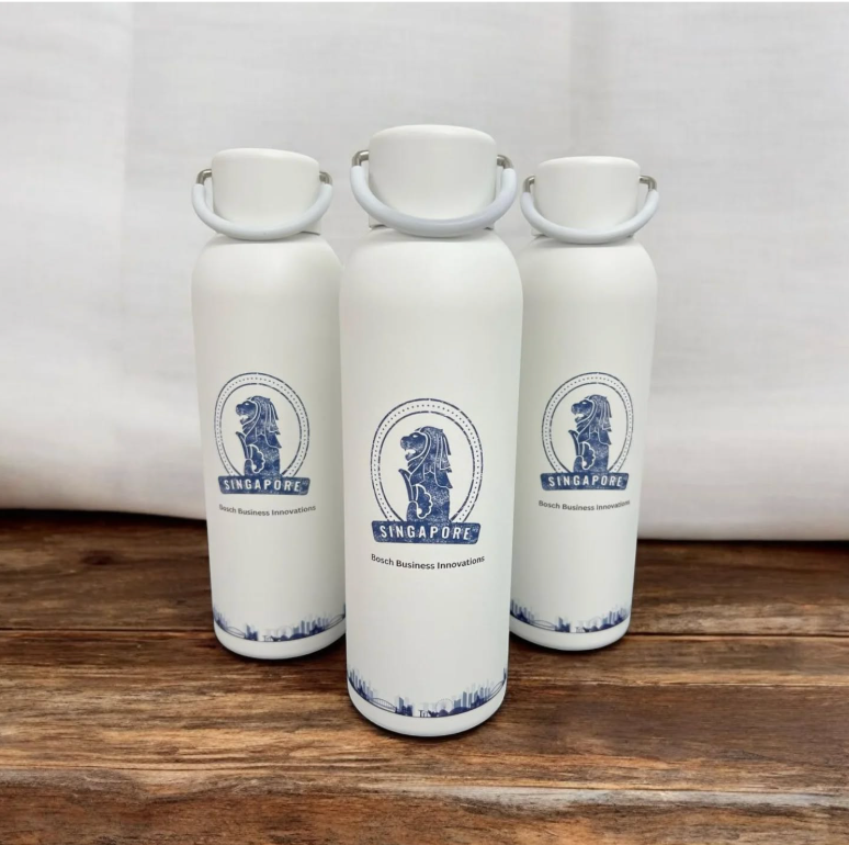 Custom Water Bottle Printing: The Perfect Corporate Gift for Every Occasion