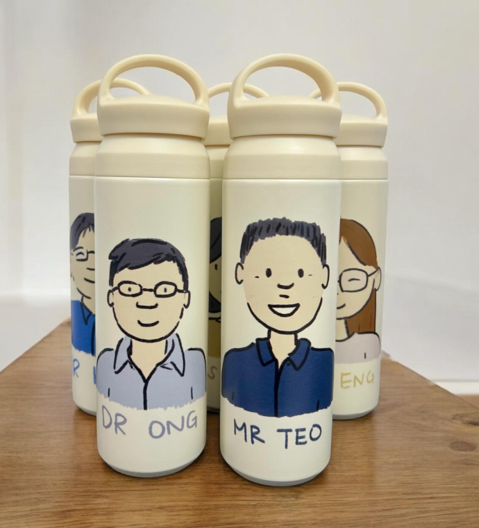 Go Green in Style: Custom Water Bottle Printing from The X Style