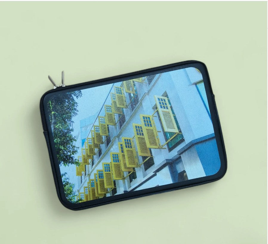 Custom Laptop Case in Singapore Daily Commute – MRT to Office Protection