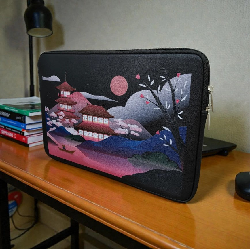 Close-up of Custom Laptop Case Interior Protection – Singapore Craft Detail