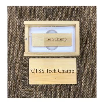 Custom Bamboo thumb drive set 01