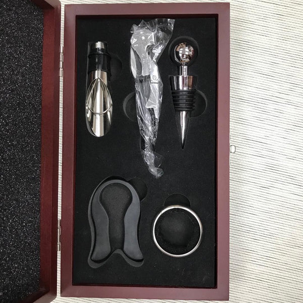 Custom wine opener set 02