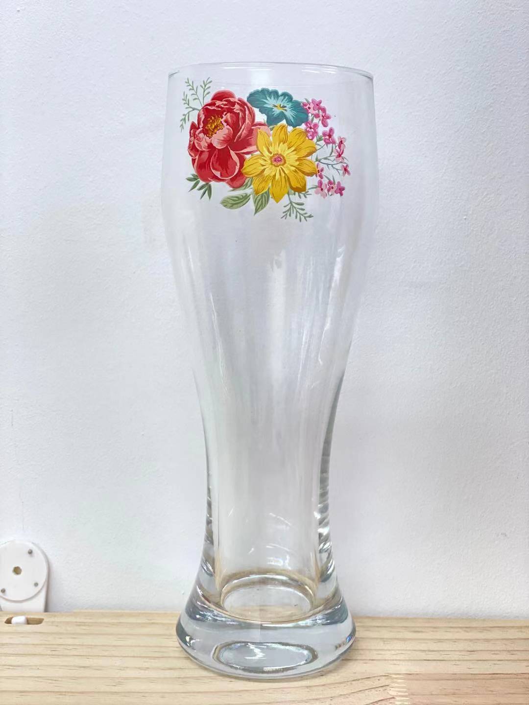Custom Beer Glasses at Singapore Celebration – Toasting Memories