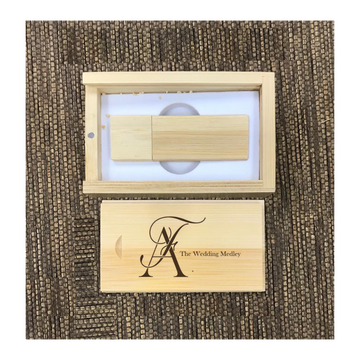 Custom Bamboo thumb drive set 01