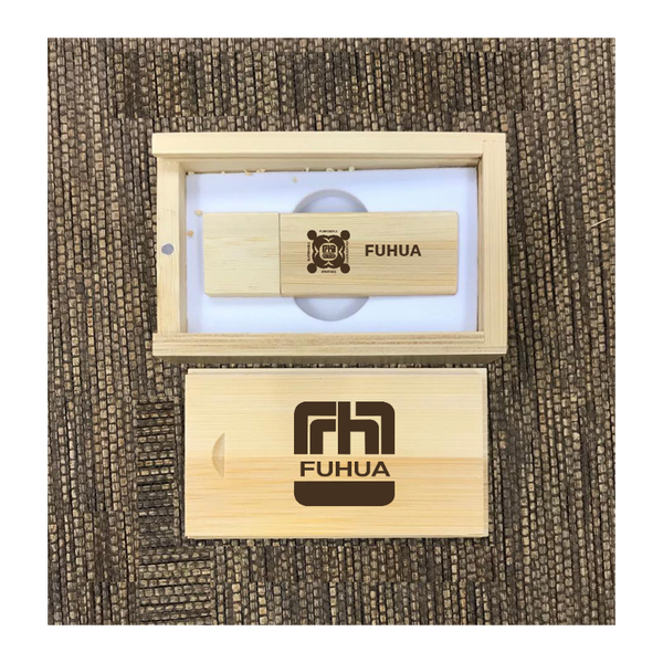 Custom Bamboo thumb drive set 01